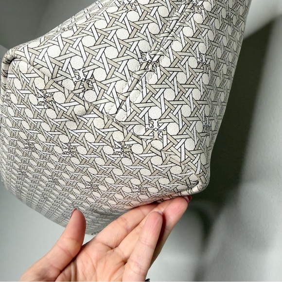 TORY BURCH Ever Ready Tote - Picture 5 of 6